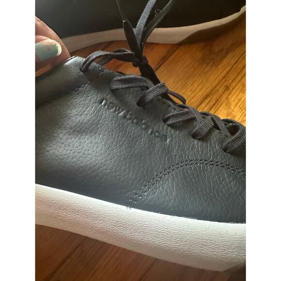 New Balance Court Shoes | Black White Gum Skate Sneakers | Men’s Size 10 - Picture 3 of 11